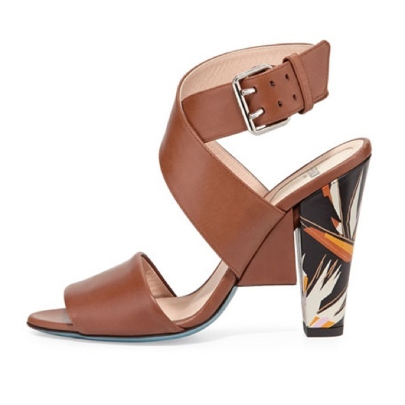 Fendi Bird of paradise strap heels - Picture 1 of 14